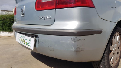 PARAGOLPES TRASERO Renault Laguna II (BG0)(2001->)