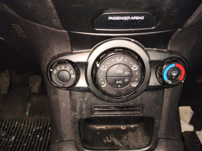 MANDO CALEFACCION / AIRE ACONDICIONADO