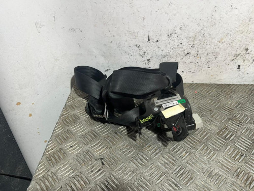 CINTURON SEGURIDAD TRASERO CENTRAL 