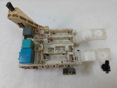 CAJA RELES / FUSIBLES, TOYOTA, YARIS (KSP9/SCP9/NLP9)