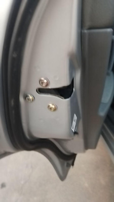 CERRADURA PUERTA TRASERA IZQUIERDA Chevrolet Nubira Berlina (2005->)