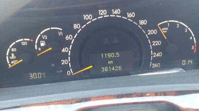 MERCEDES-BENZ CLASE S (BM 220) BERLINA