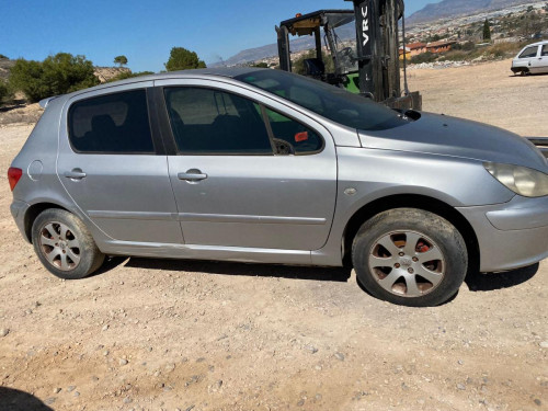 PEUGEOT 307 (S1)(04.2001) — автомобиль-донор на запчасти 
