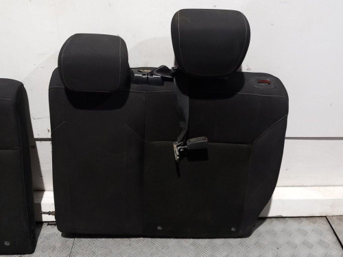 ASIENTOS TRASEROS Ford FOCUS SPORTBREAK (CEW) 