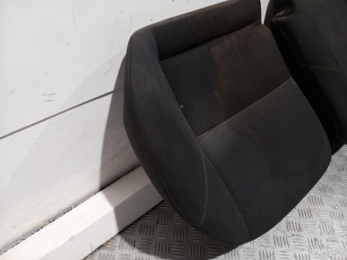 ASIENTOS TRASEROS Ford FOCUS SPORTBREAK (CEW) 