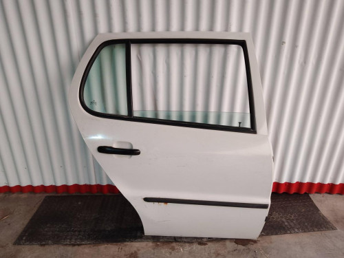 PUERTA TRASERA DERECHA Volkswagen POLO III (6N1) 