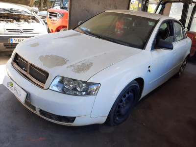 AUDI A4 BERLINA (8E)