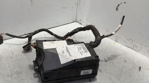 CAJA RELES / FUSIBLES Ford FOCUS BERLINA (CEW) 