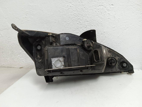  FARO IZQUIERDO Ford 