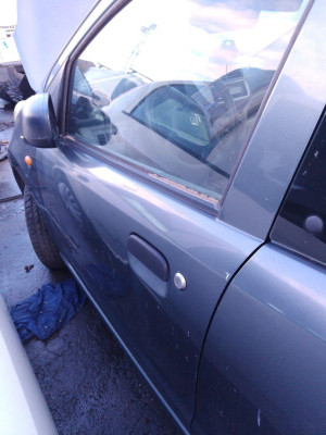 PUERTA DELANTERA IZQUIERDA