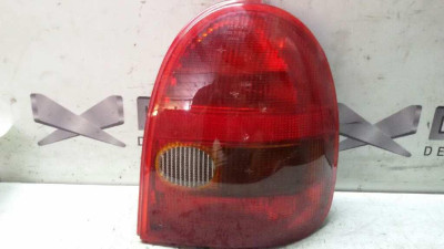 PILOTO TRASERO DERECHO, Opel, CORSA B