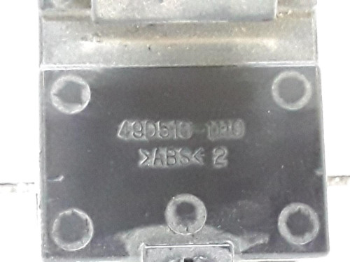 MANDO ELEVALUNAS DELANTERO DERECHO Kia CEED (JD) 