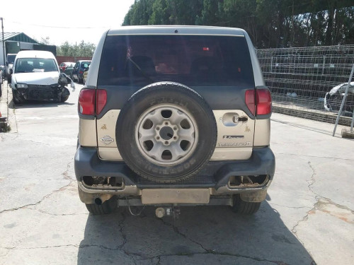  NISSAN TERRANO II (R20) 