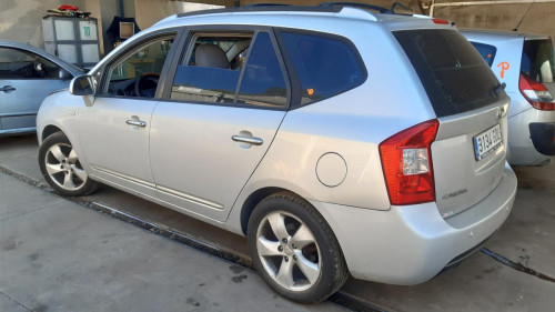 KIA CARENS (UN) — автомобиль-донор на запчасти 