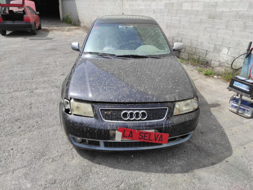 AUDI A3 (8L) — vehículo donante para recambios 