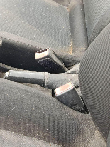 ENGANCHE CINTURON DELANTERO DERECHO Opel ASTRA H GTC 