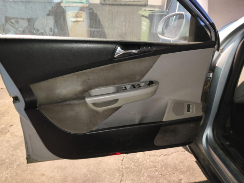 GUARNECIDO PUERTA DELANTERA IZQUIERDA VOLKSWAGEN PASSAT BERLINA (3C2) 