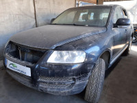 VOLKSWAGEN TOUAREG (7LA)