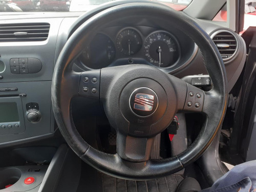VOLANTE Seat LEON (1P1) 