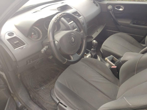  Renault Megane II Berlina 5P (10.2002->) SIN IDENTIFICAR 