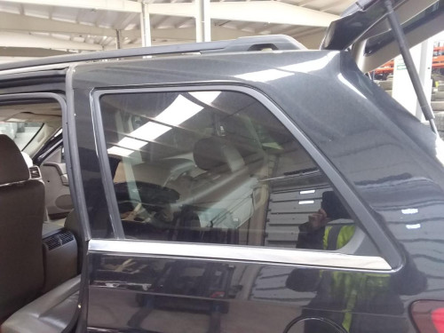 LUNA CUSTODIA TRASERA IZQUIERDA Jeep GRAND CHEROKEE (WH) 