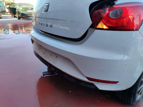  SEAT IBIZA BERLINA (6J5) 