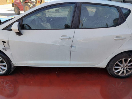SEAT IBIZA BERLINA (6J5) — vehículo donante para recambios 