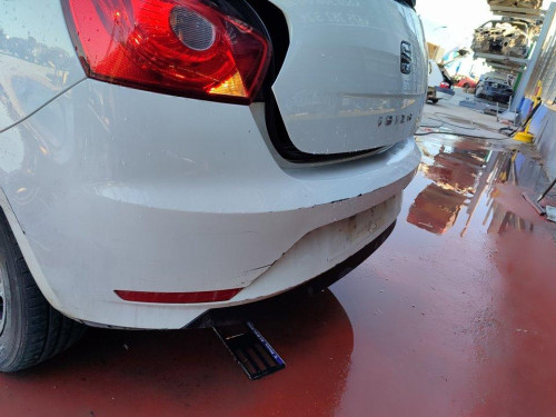 SEAT IBIZA BERLINA (6J5) — vehículo donante para recambios 