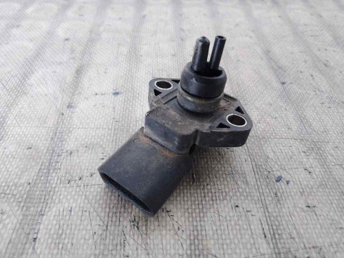 SENSOR Audi A6 AVANT (4B5) 