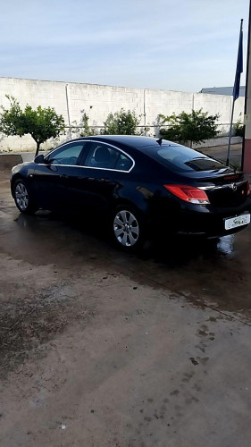 Opel Insignia Berlina (2008->) — автомобиль-донор на запчасти 