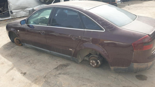 AUDI A6 BERLINA (4B2) — vehículo donante para recambios 