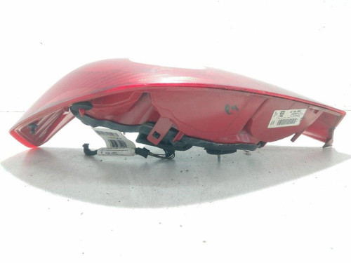  PILOTO TRASERO IZQUIERDO OPEL CORSA D 