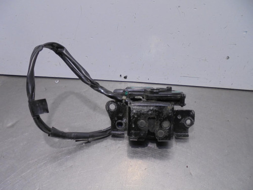CERRADURA MALETERO / PORTON TOYOTA PRIUS (NHW20) 