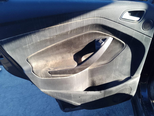 GUARNECIDO PUERTA TRASERA IZQUIERDA FORD KUGA (CBS) 