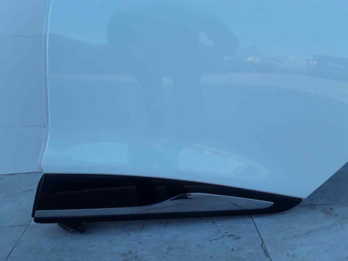 PUERTA TRASERA IZQUIERDA Renault CLIO IV 