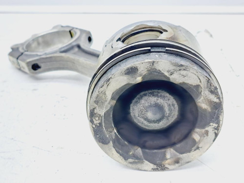 PISTON Kia SPORTAGE (QL) 