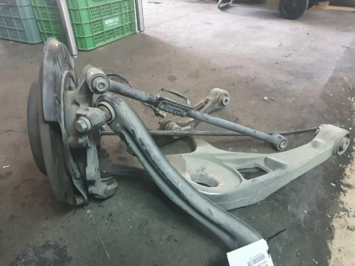 MANGUETA TRASERA DERECHA MERCEDES-BENZ CLASE ML (BM 164) 