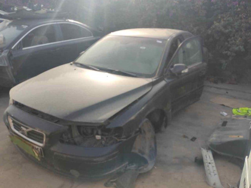 VOLVO S60 BERLINA 