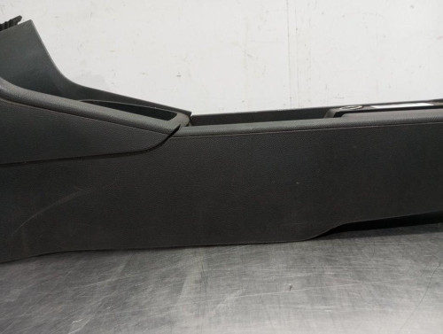  CONSOLA CENTRAL SEAT TOLEDO (KG3) 