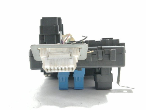 CAJA RELES / FUSIBLES NISSAN PRIMERA BERLINA (P11) 