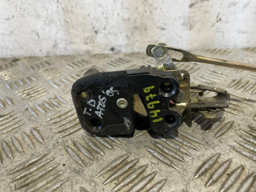  CERRADURA PUERTA TRASERA DERECHA 