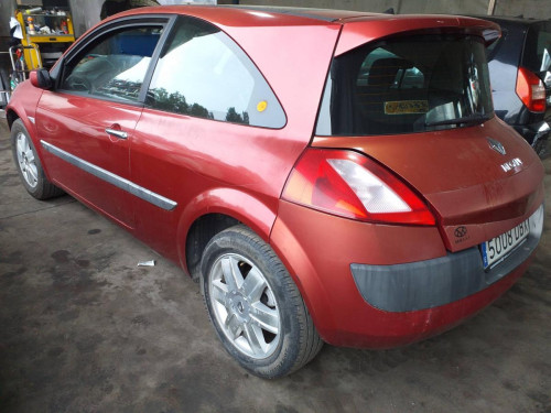  RENAULT MEGANE II BERLINA 3P 