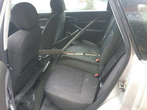 FORD FOCUS BERLINA (CAK) 