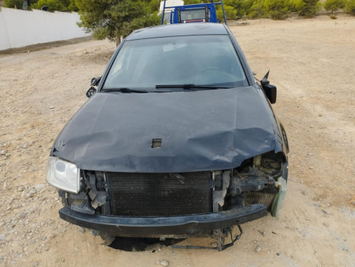 VOLKSWAGEN PASSAT BERLINA (3B3) — автомобиль-донор на запчасти 
