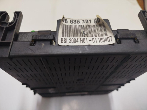 CAJA RELES / FUSIBLES Citroen C4 PICASSO 