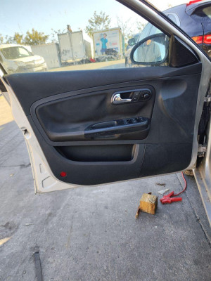 GUARNECIDO PUERTA DELANTERA IZQUIERDA, SEAT, CORDOBA BERLINA (6L2)