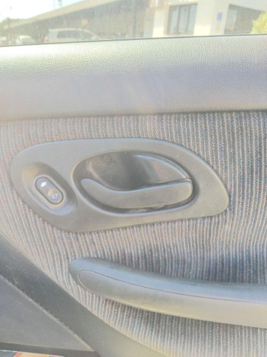 MANETA INTERIOR DELANTERA DERECHA Ford Mondeo FD Berl./Turnier (1993->) Ford Mondeo FD Berl./Turnier (1993->) 