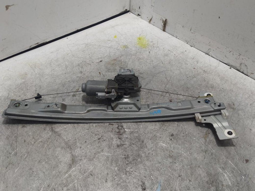  ELEVALUNAS DELANTERO DERECHO Peugeot 207 
