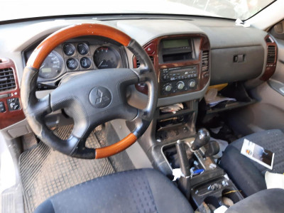 MITSUBISHI MONTERO (V60/V70)