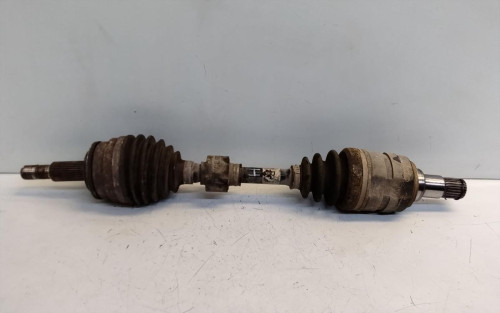 TRANSMISION DELANTERA IZQUIERDA TOYOTA AURIS (E15) 